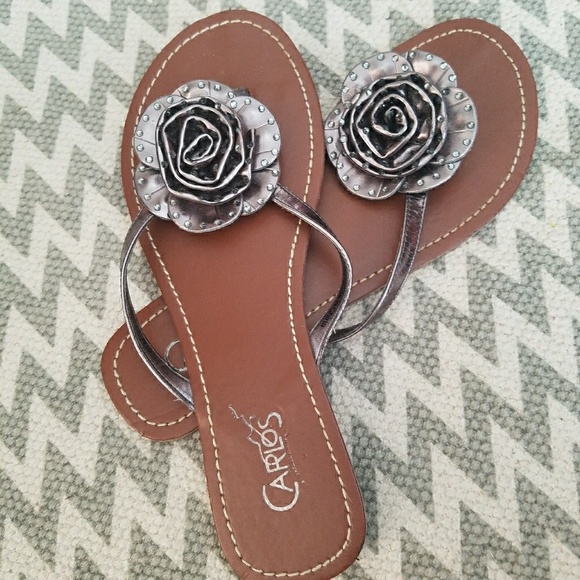 carlos santana flip flops